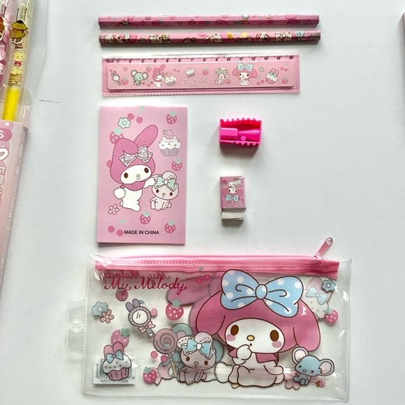🎄My Melody Lover’s 10-Piece Dream Stationary Dream Bundle - Picture 6 of 9